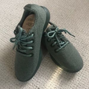 NWT Allbird merino wool runner sneakers size 7